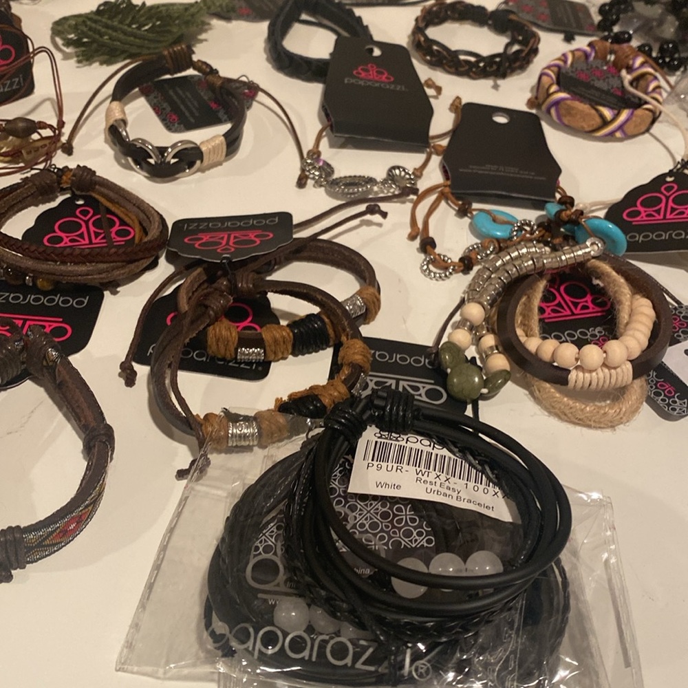 Paparazzi draw‎ string bracelets lot 34 - Picture 3 of 4